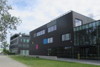 1CentrumNowychTechnologii
